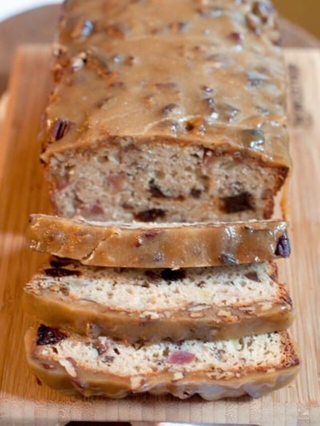 Apple Bread with Praline Topping Story