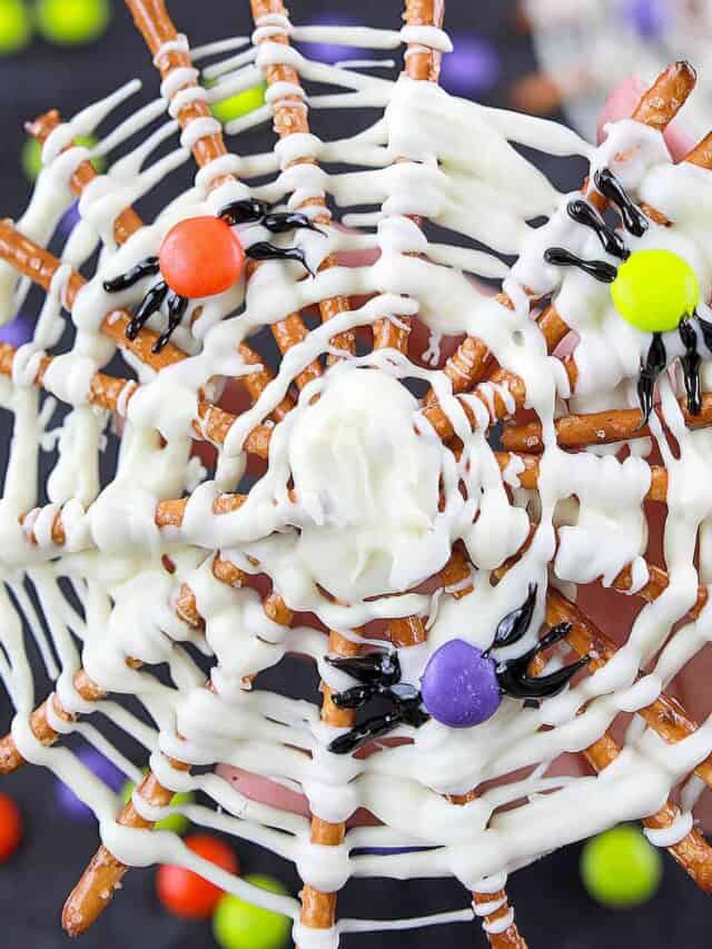 Chocolate Pretzel Spiderwebs Halloween Treats Story