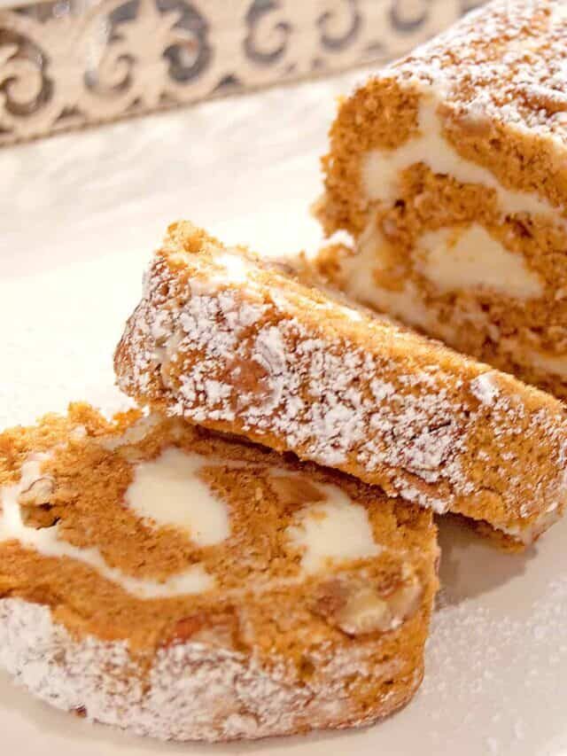 Delicious Classic Pumpkin Roll with Cream Cheese Filling Story