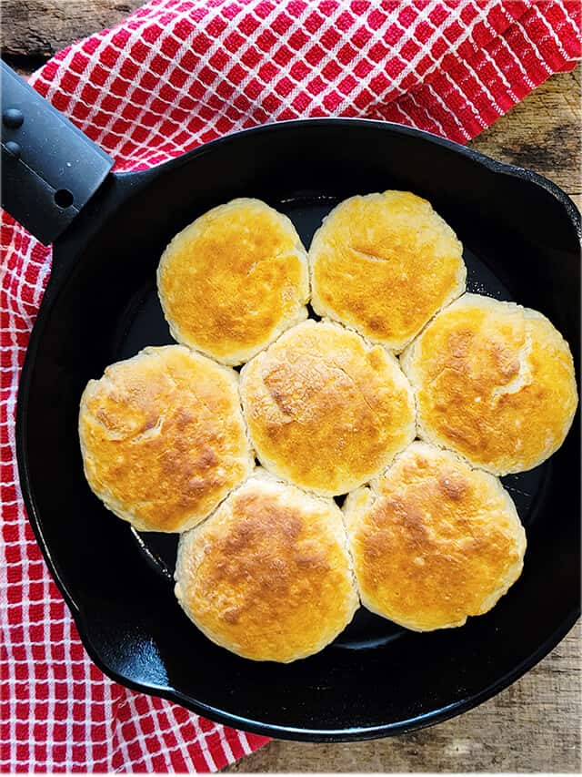 Old Fashioned Buttermilk Biscuits