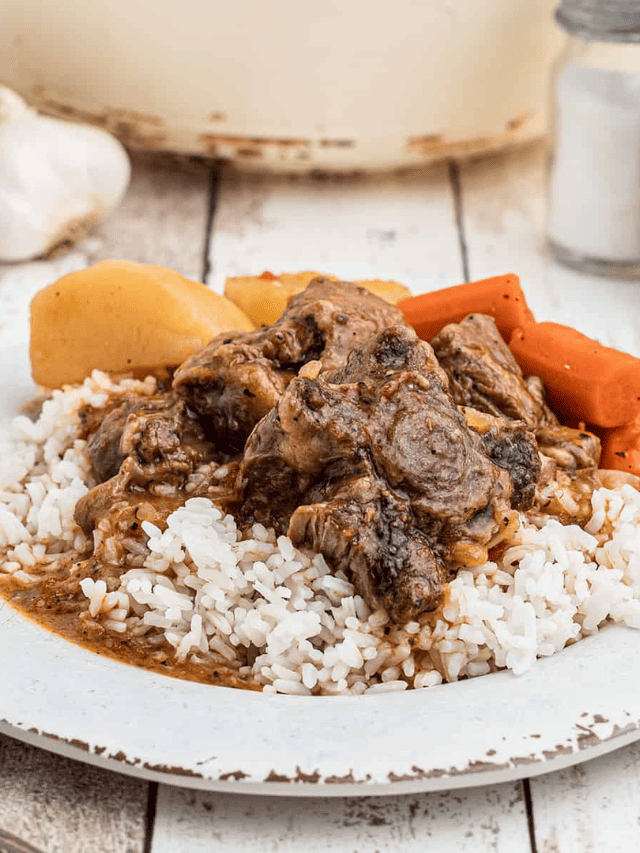 Easy Southern Style Oxtail Stew with Rice Story